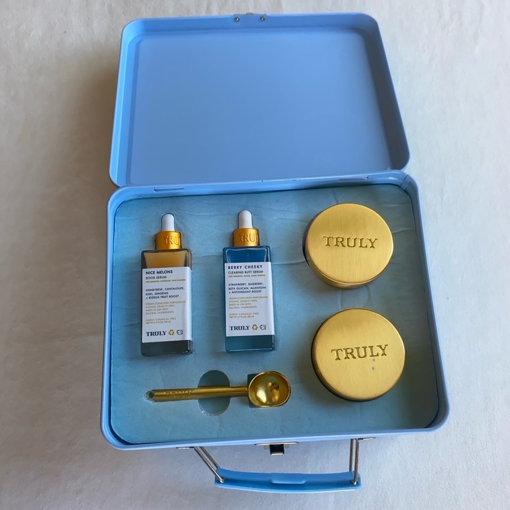 TRULY Skincare Serum & Face Oil Set - Blue and Gold